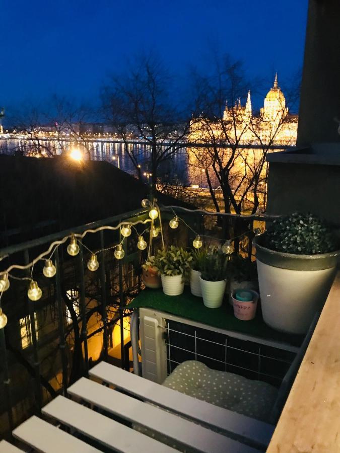 Mimi'S Holiday Budapeste Exterior foto